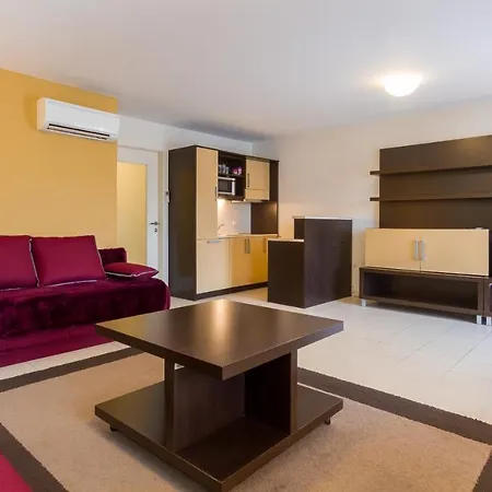 Ostro 312 In Marina Appartement