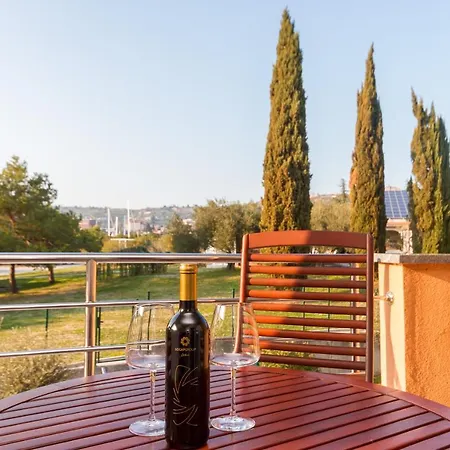 Ostro 312 In Marina Appartement *